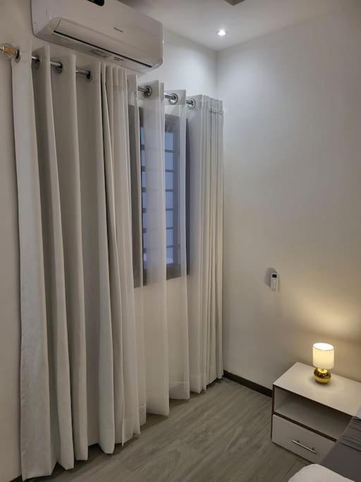 Appartement lumineux et confortable aux Mamelles