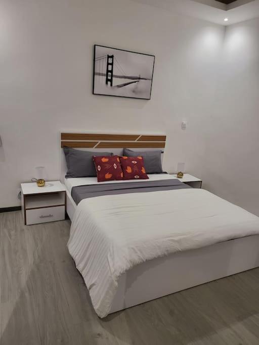 Appartement lumineux et confortable aux Mamelles