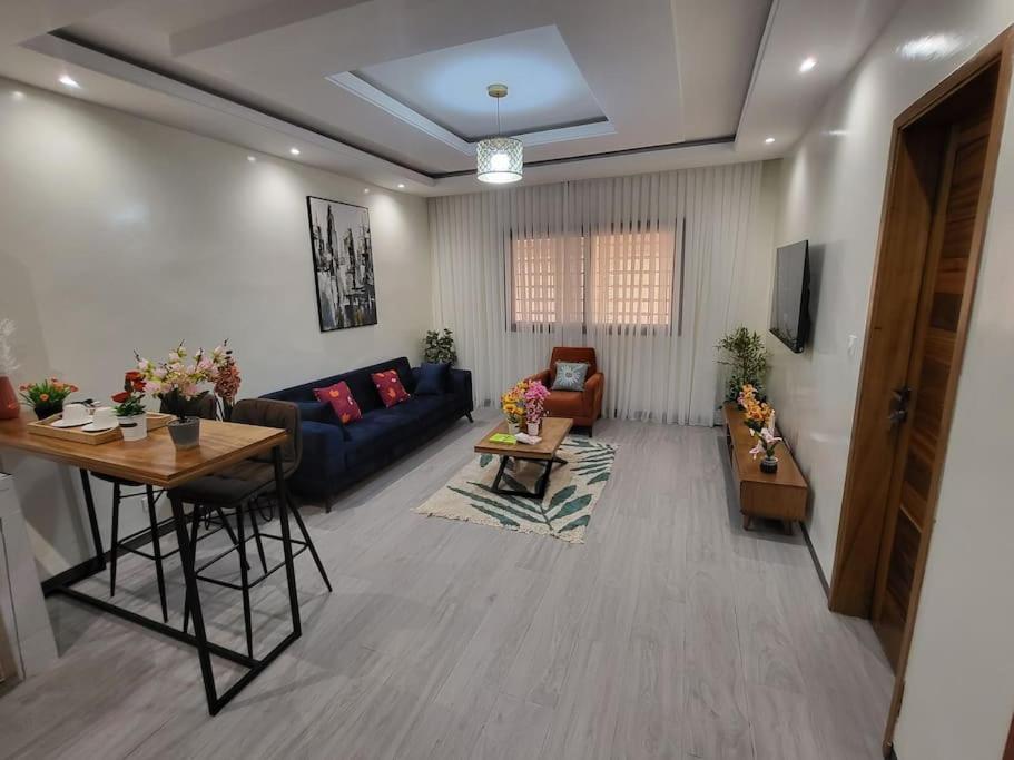 Appartement lumineux et confortable aux Mamelles