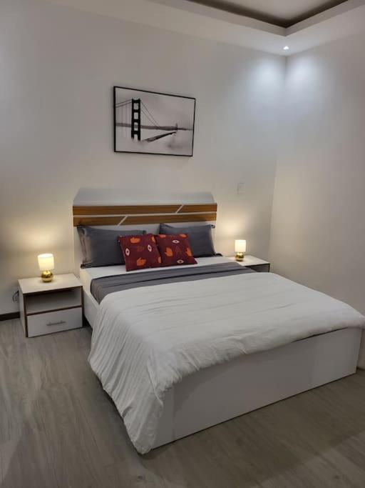 Appartement lumineux et confortable aux Mamelles