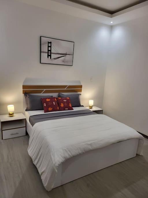 Appartement lumineux et confortable aux Mamelles