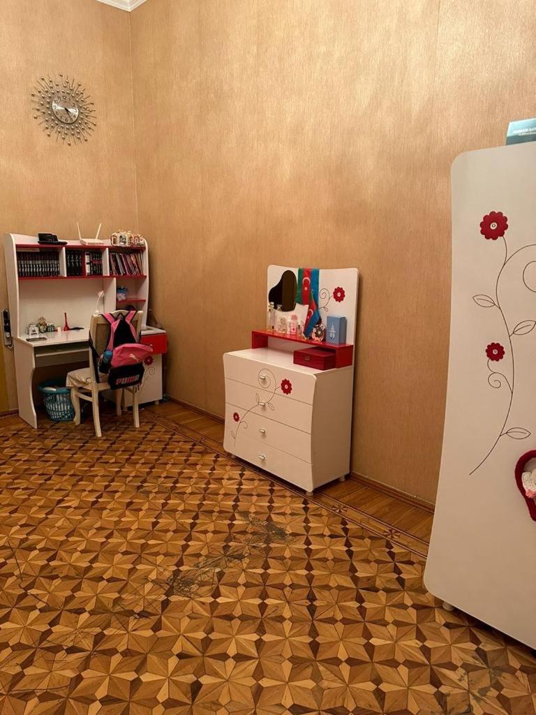 Apartment near Khatai metro
