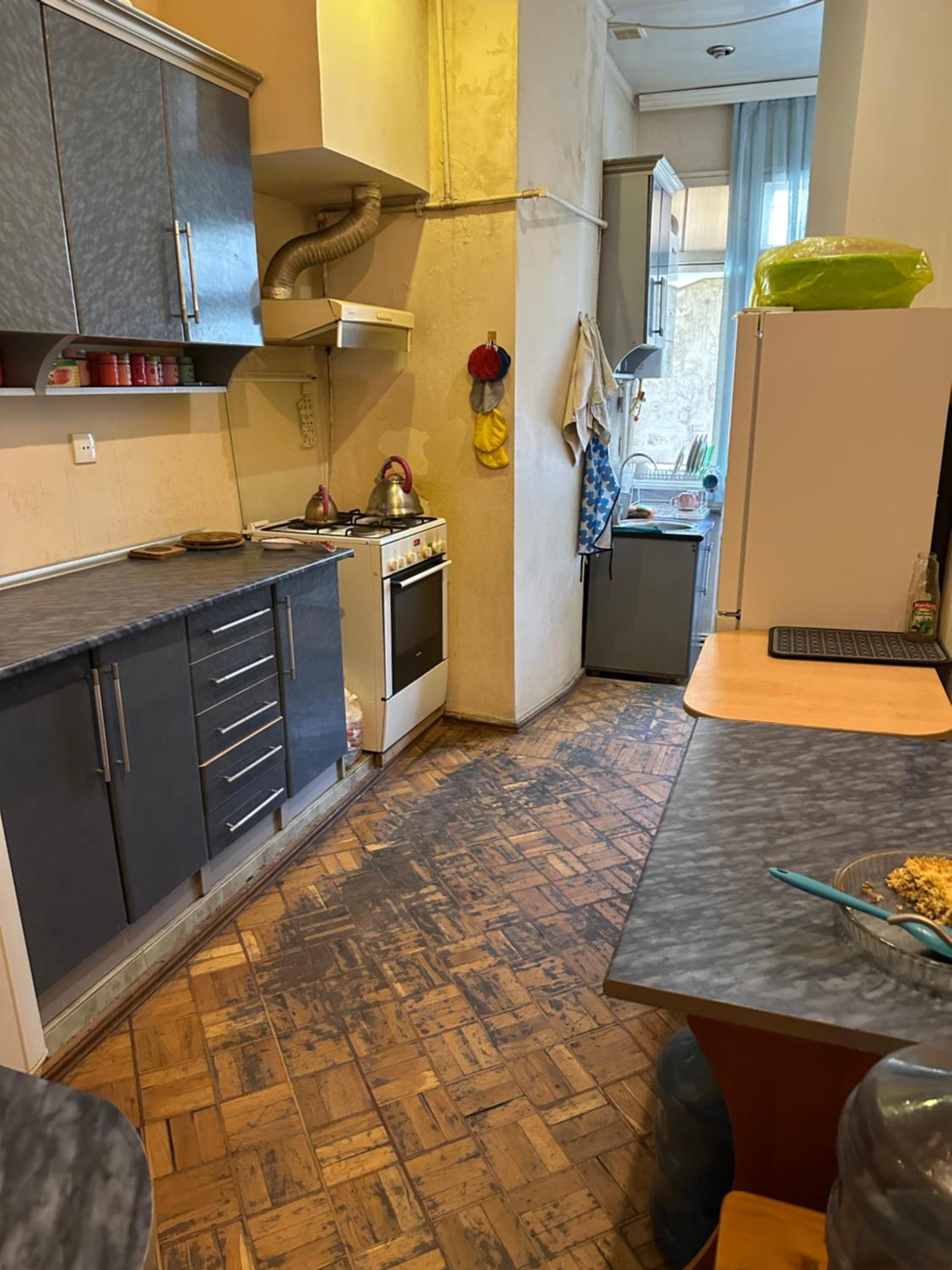Apartment near Khatai metro