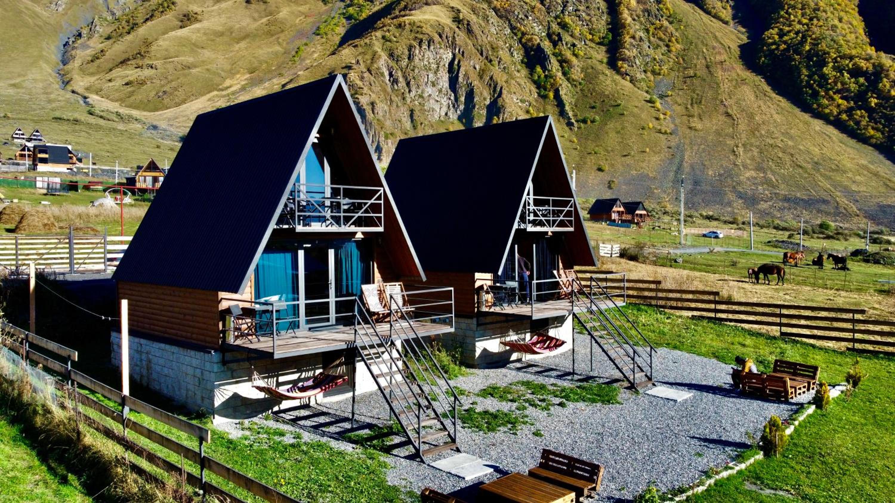 Kazbegi Harmony Cottages