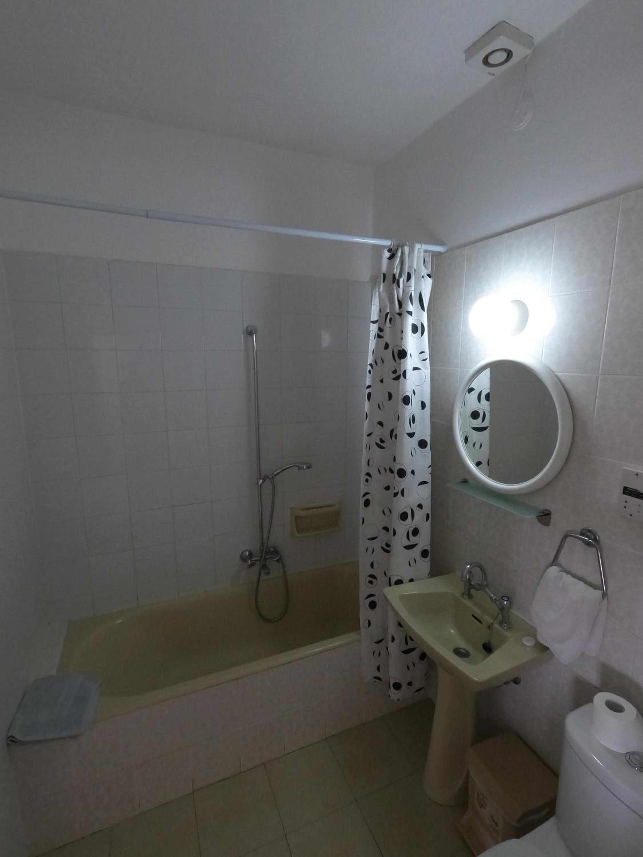 Island Budget Apartments