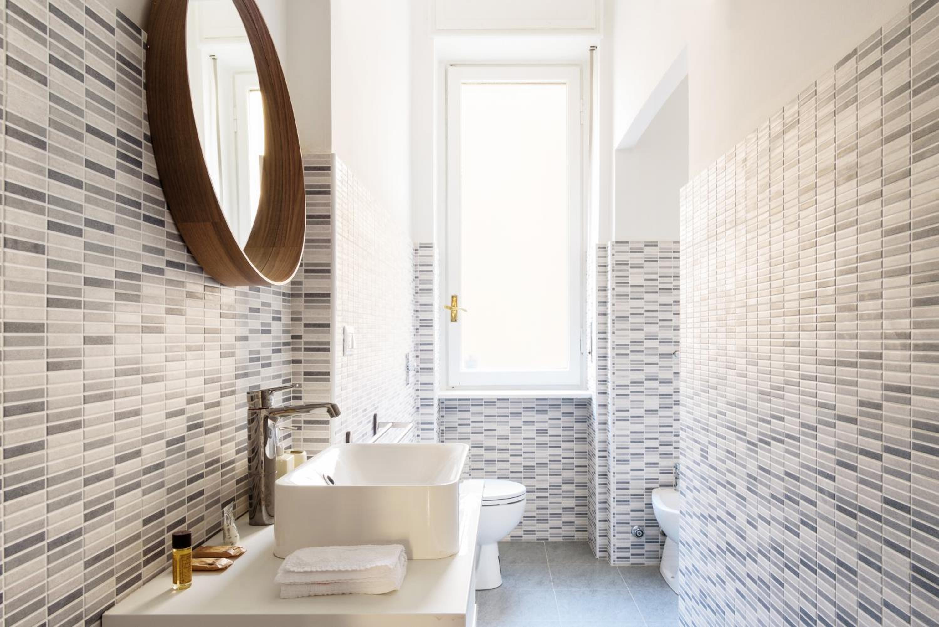 Luxury 4 bedrooms apartments Close to Duomo