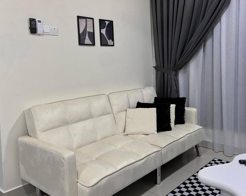Cozy Nordic Home at ARC Austin Hill l Toppen l Tebrau l Johor