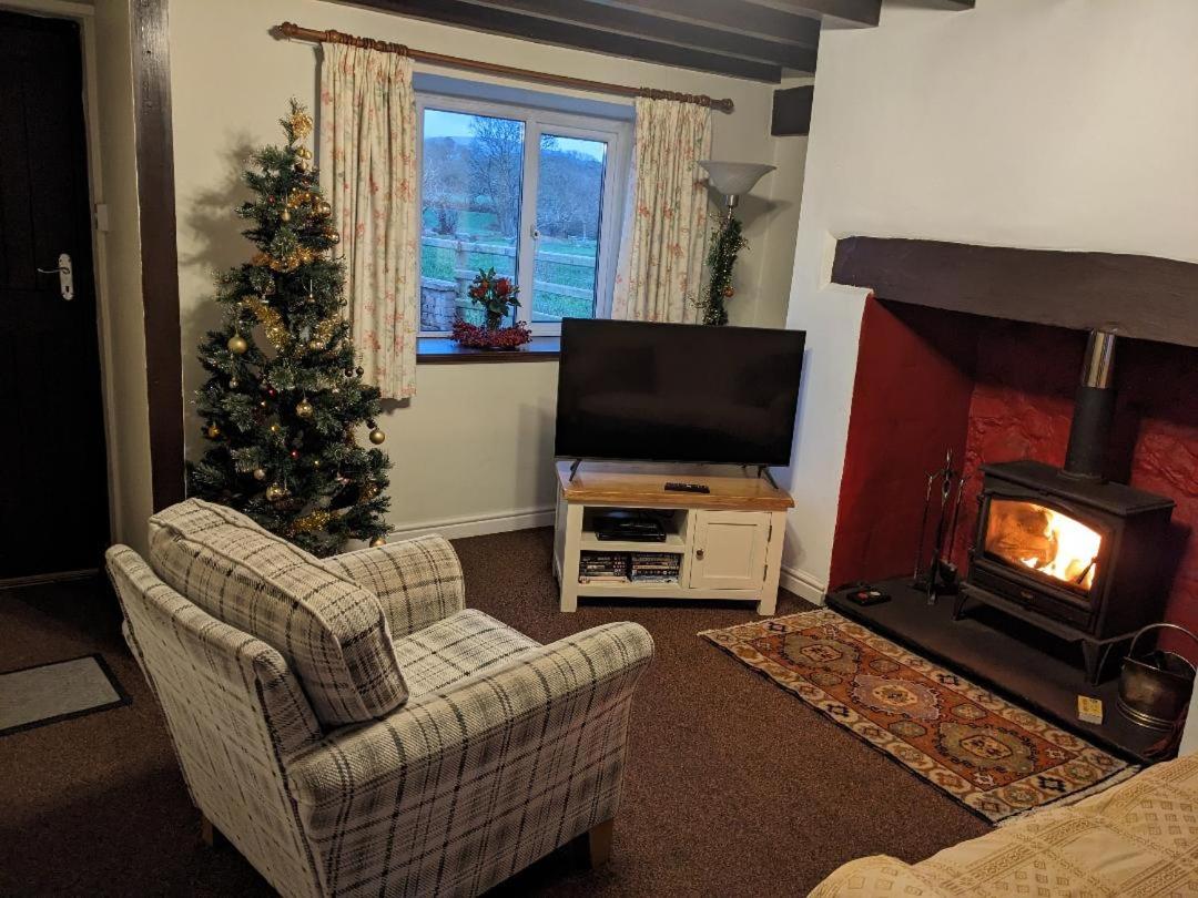 Samuel cottage view 4