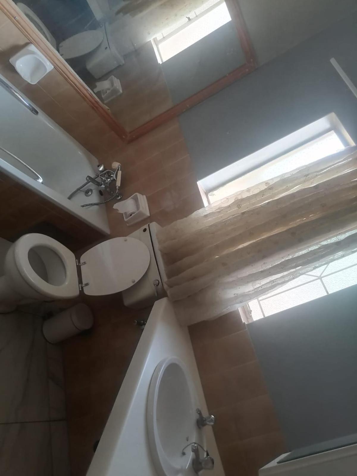 mokede Iin