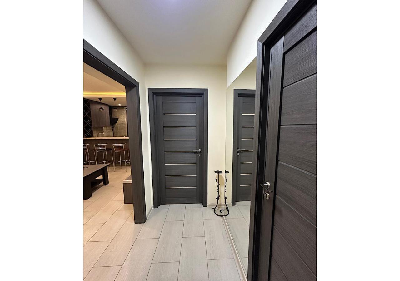 1bdr apartment on Khorenatsi 25