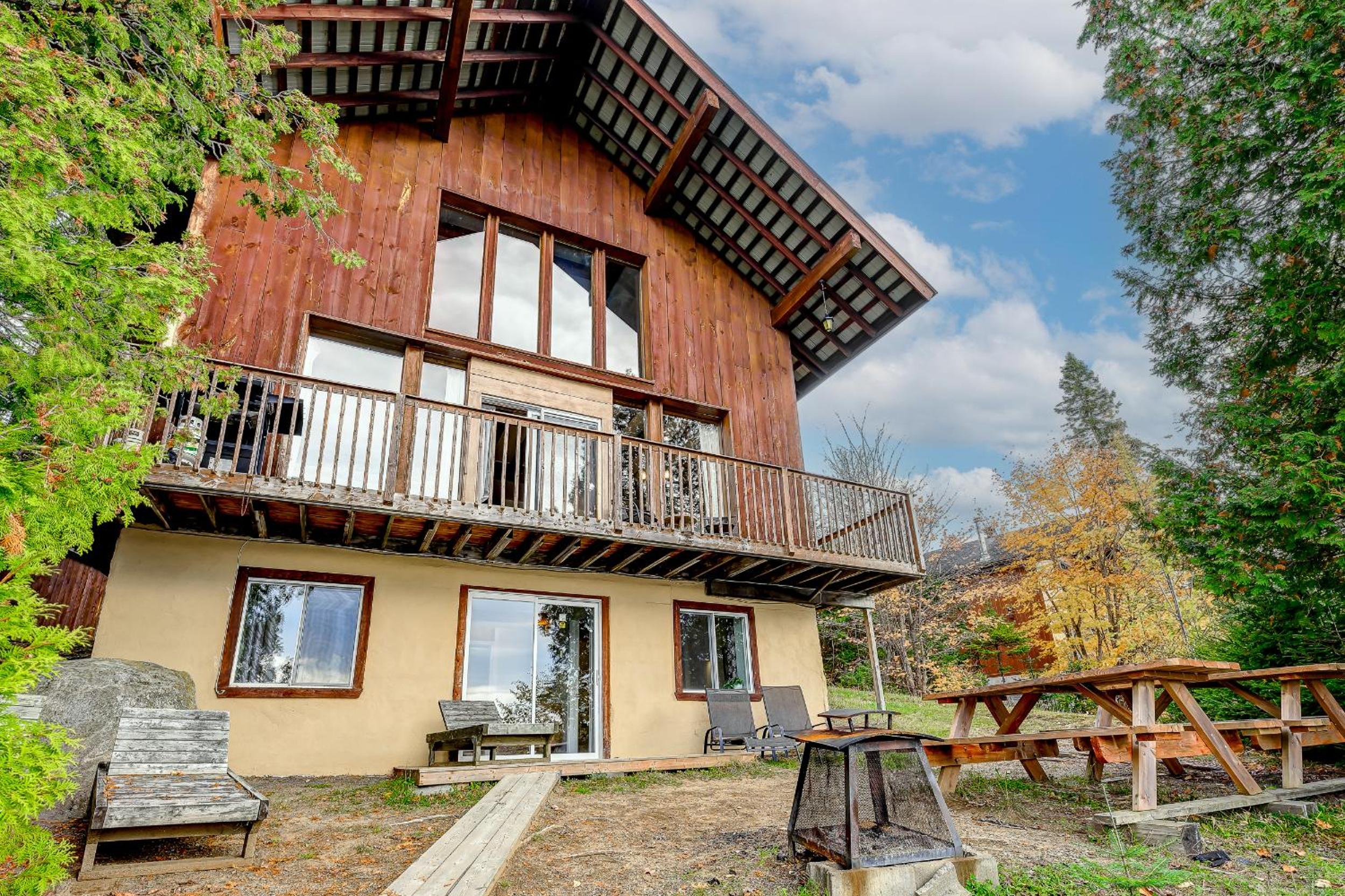 Le Château Bord De Lac et Plage et BBQ