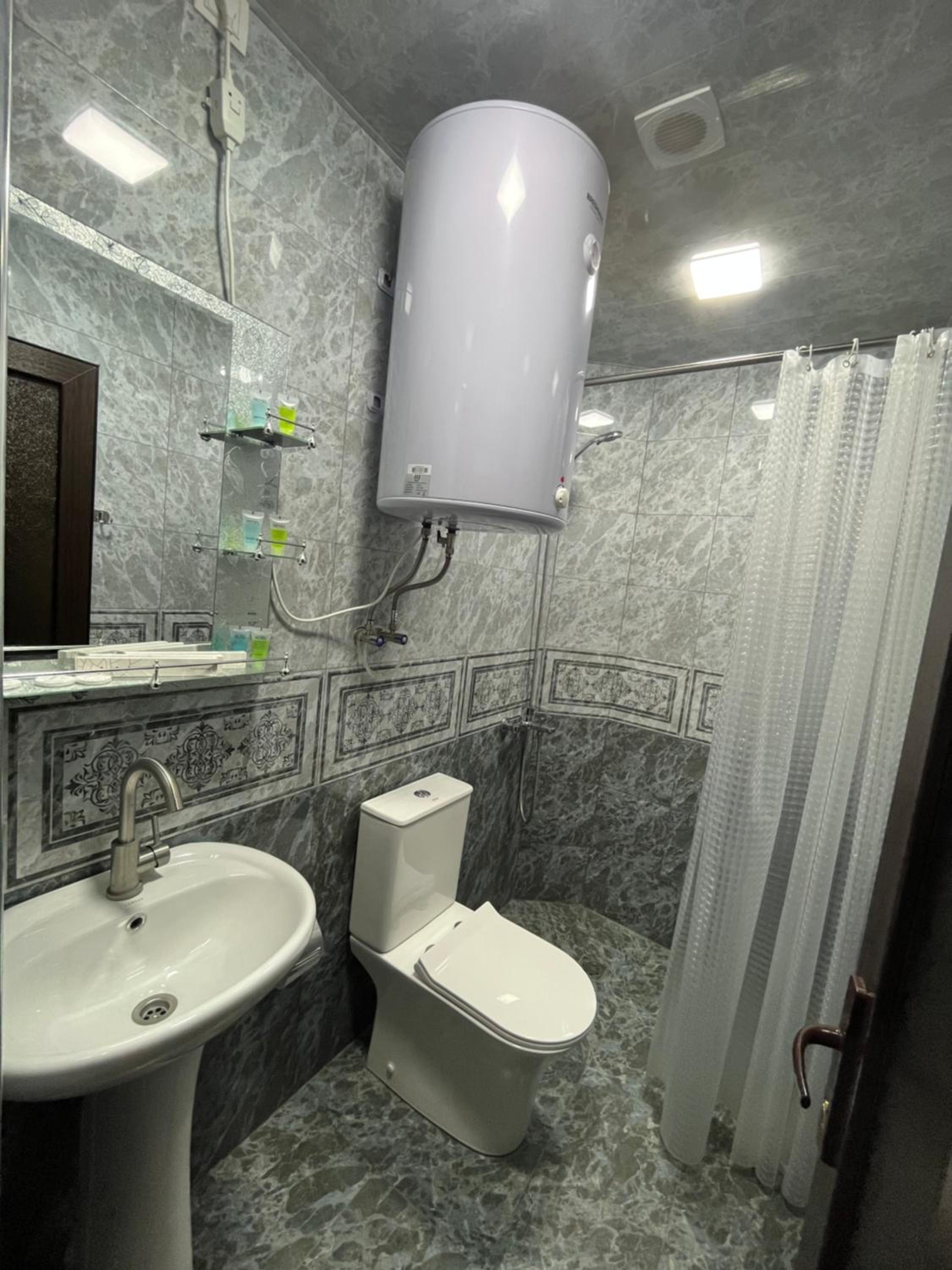 NAREMA FAMILY HOTEL MEGHRI