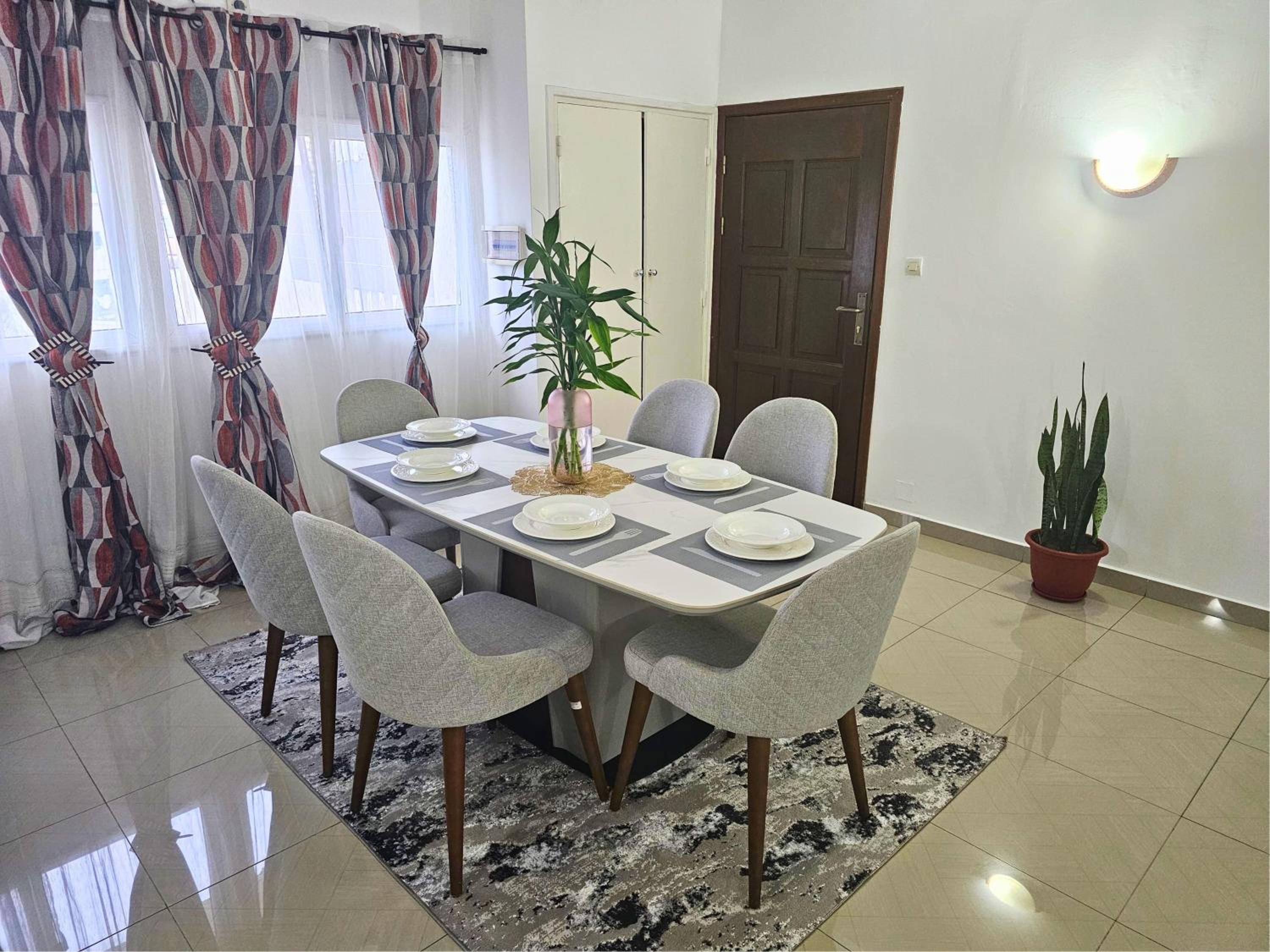 MP's Residence 202