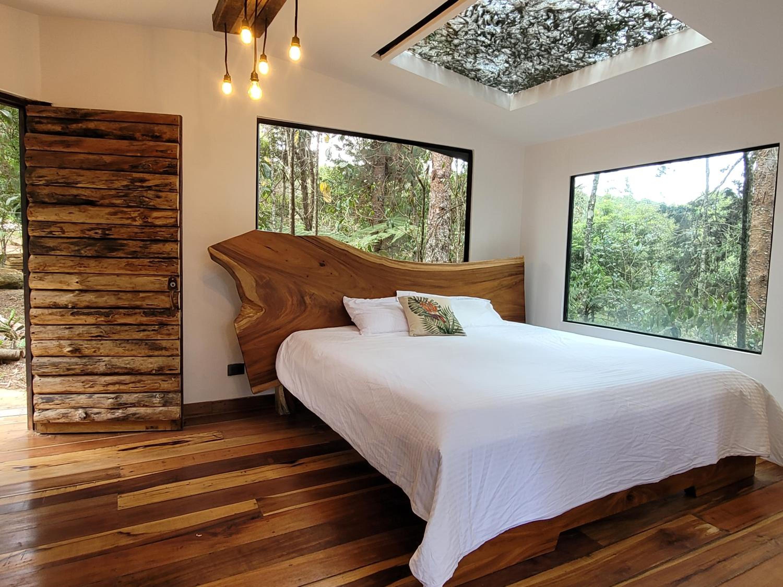 Cabaña Aventurina- La pascana Ecolodge Entorno natural excepcional, conexión con la naturaleza y avistamiento de aves, Ubicado a 3km del metrocable y Parqu