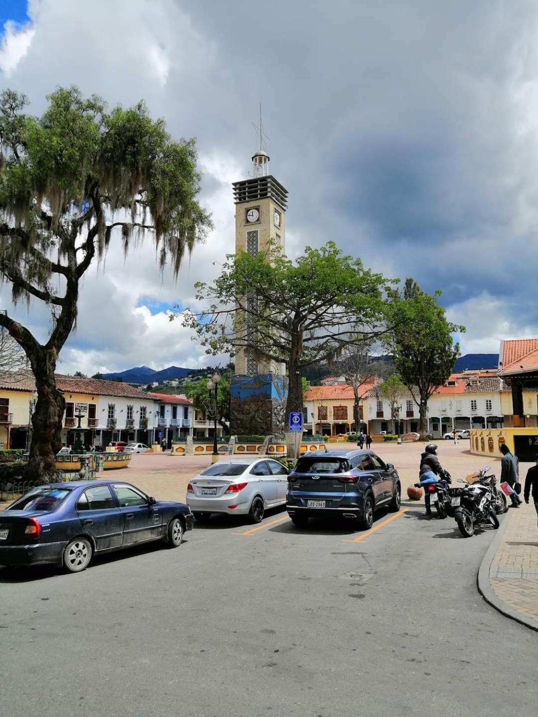Cálido Alojamiento en el corazón de Loja