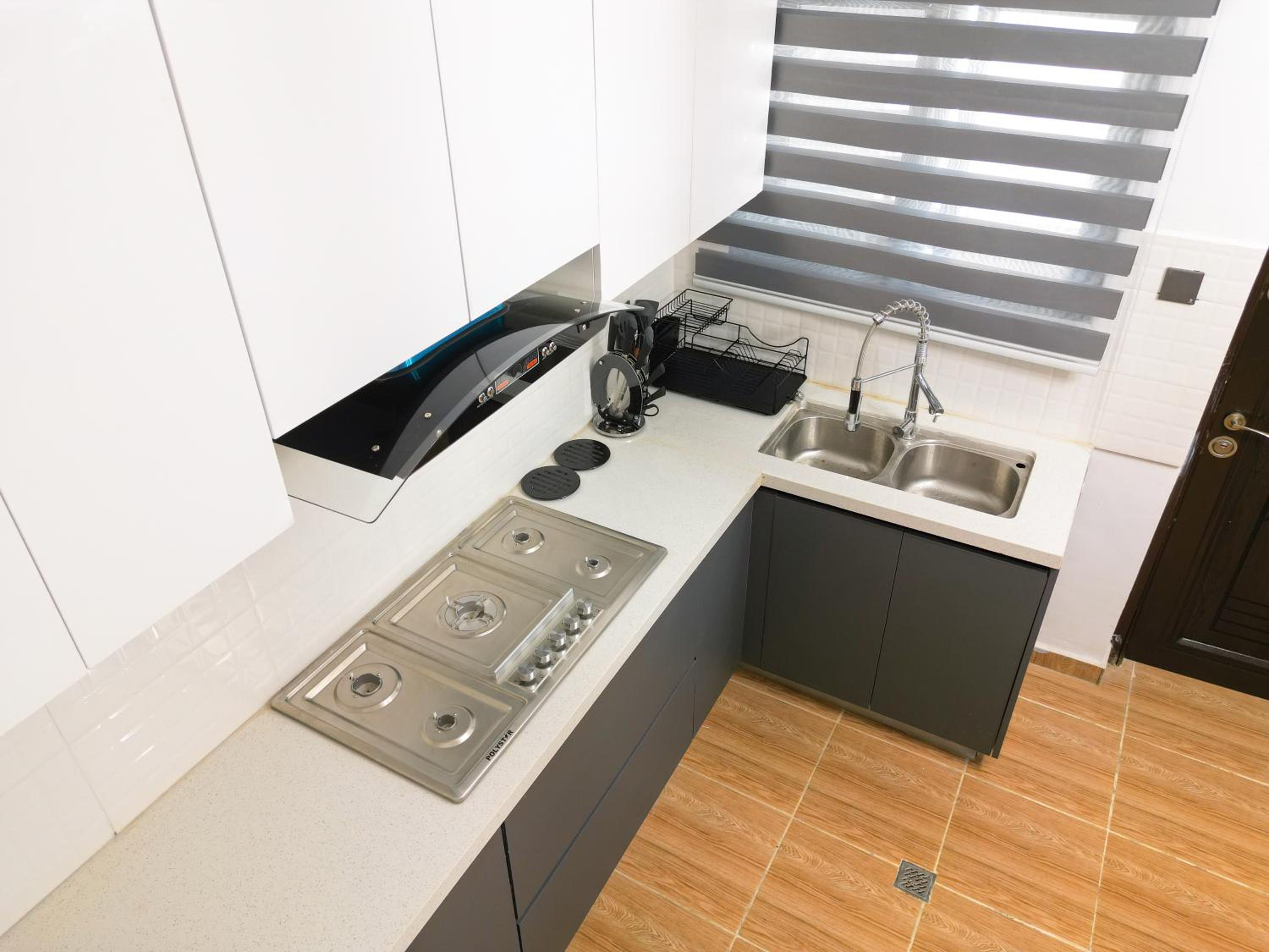 J&O Luxury Apartment view 4