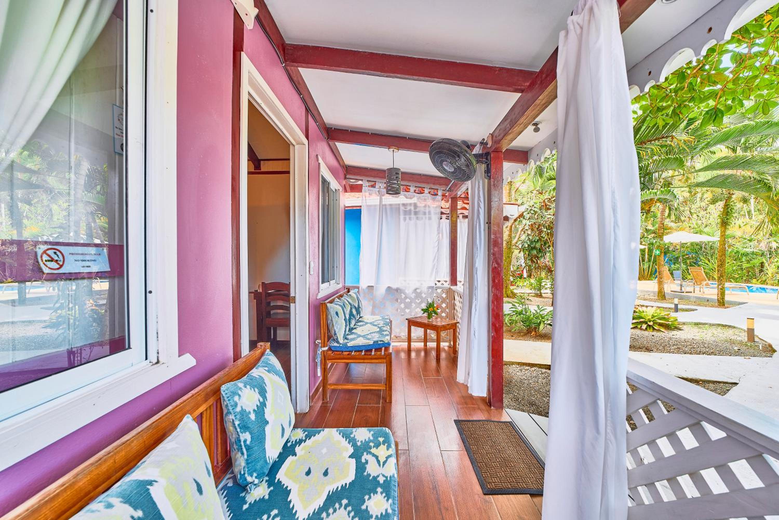 Hotel El Encanto