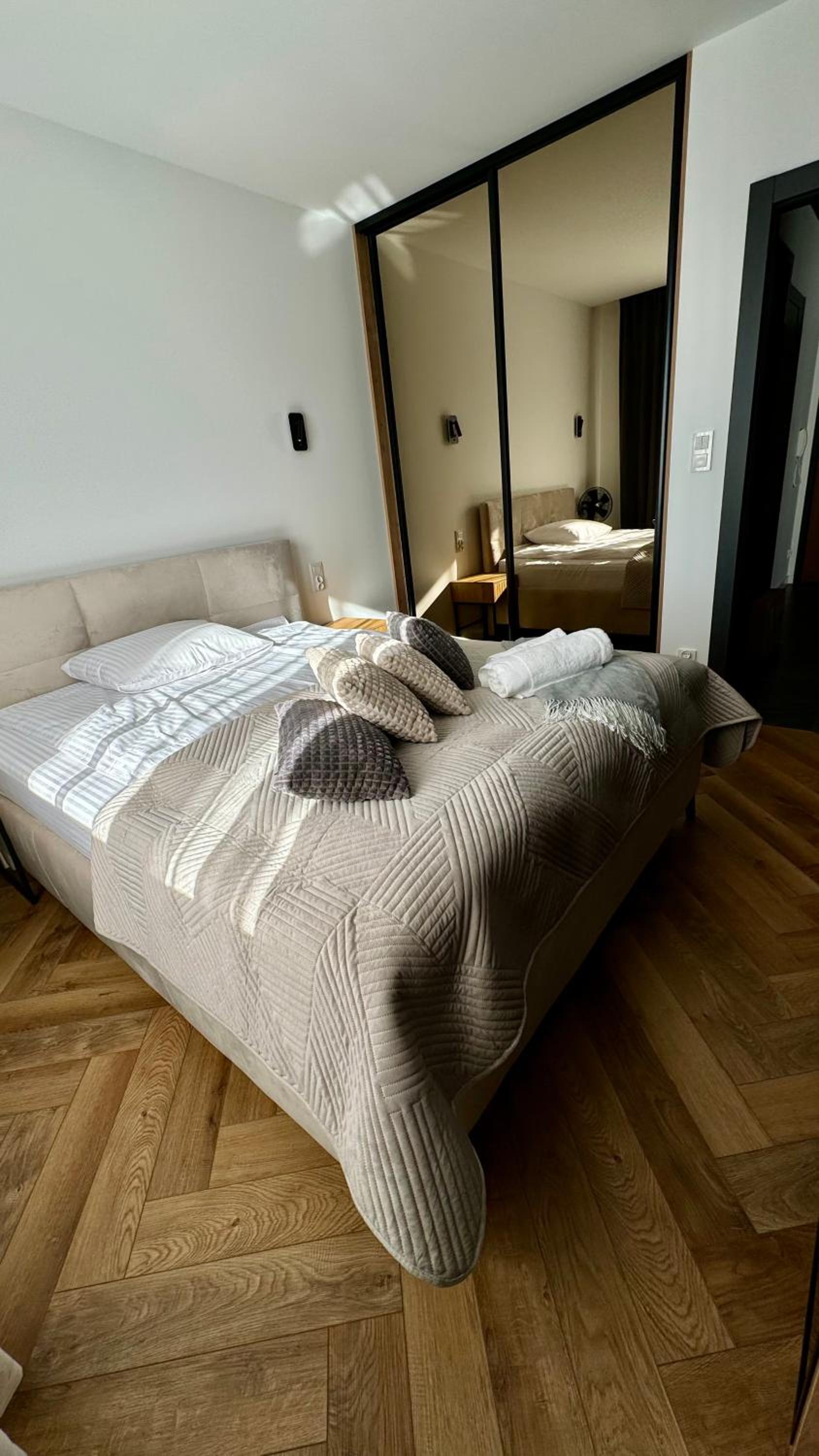 Forum Apartment
