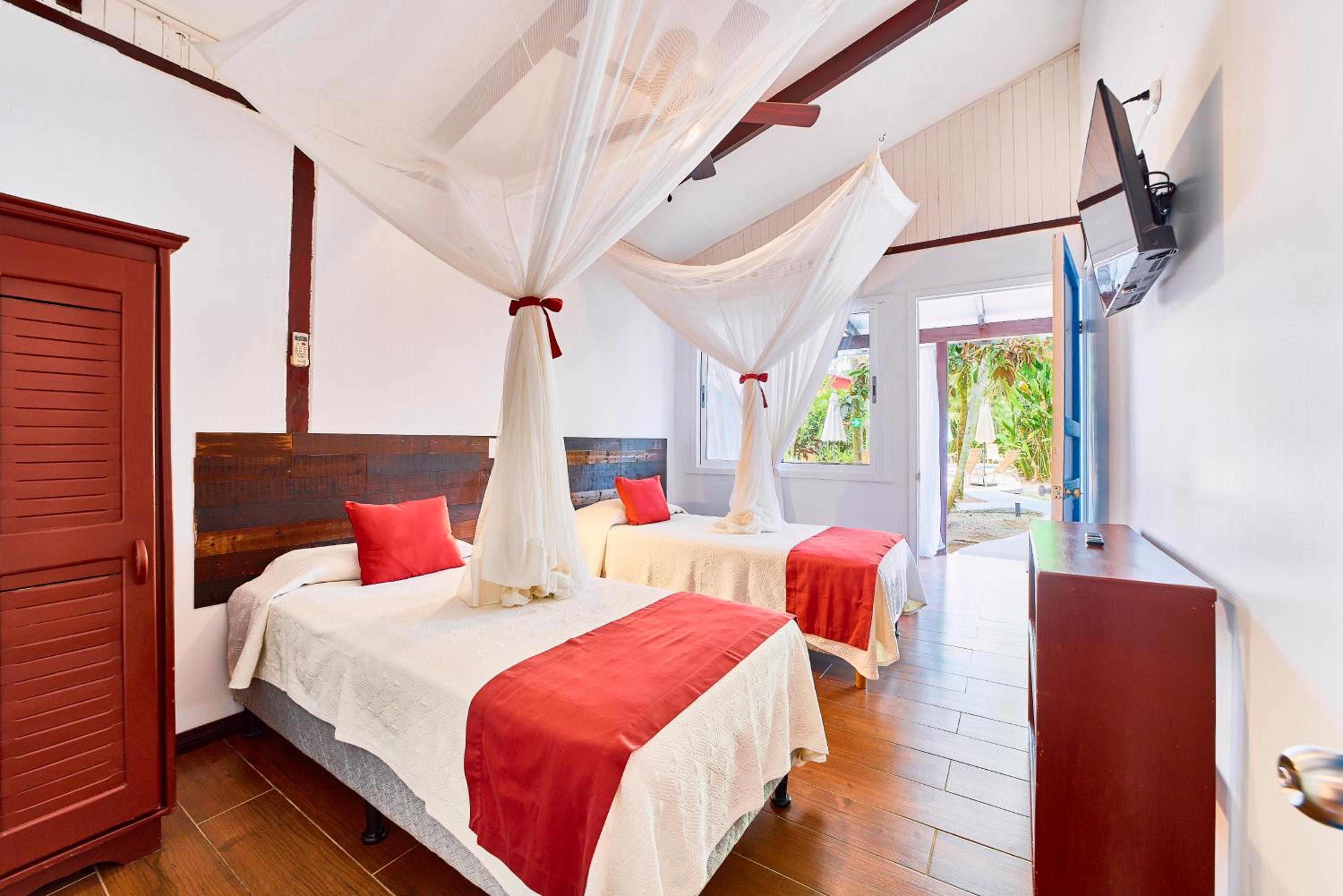 Hotel El Encanto