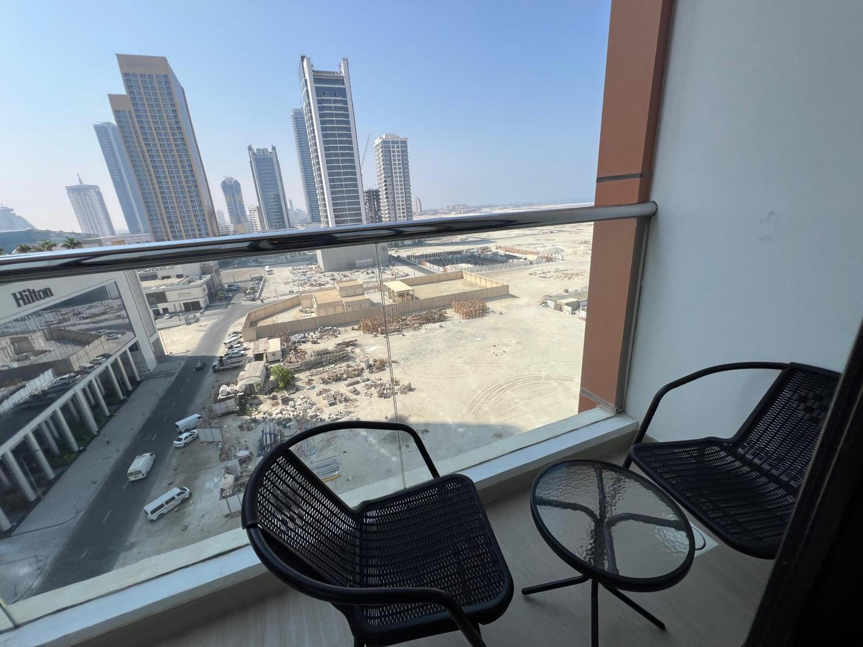 Modern & luxury apartment with Seaview balcony