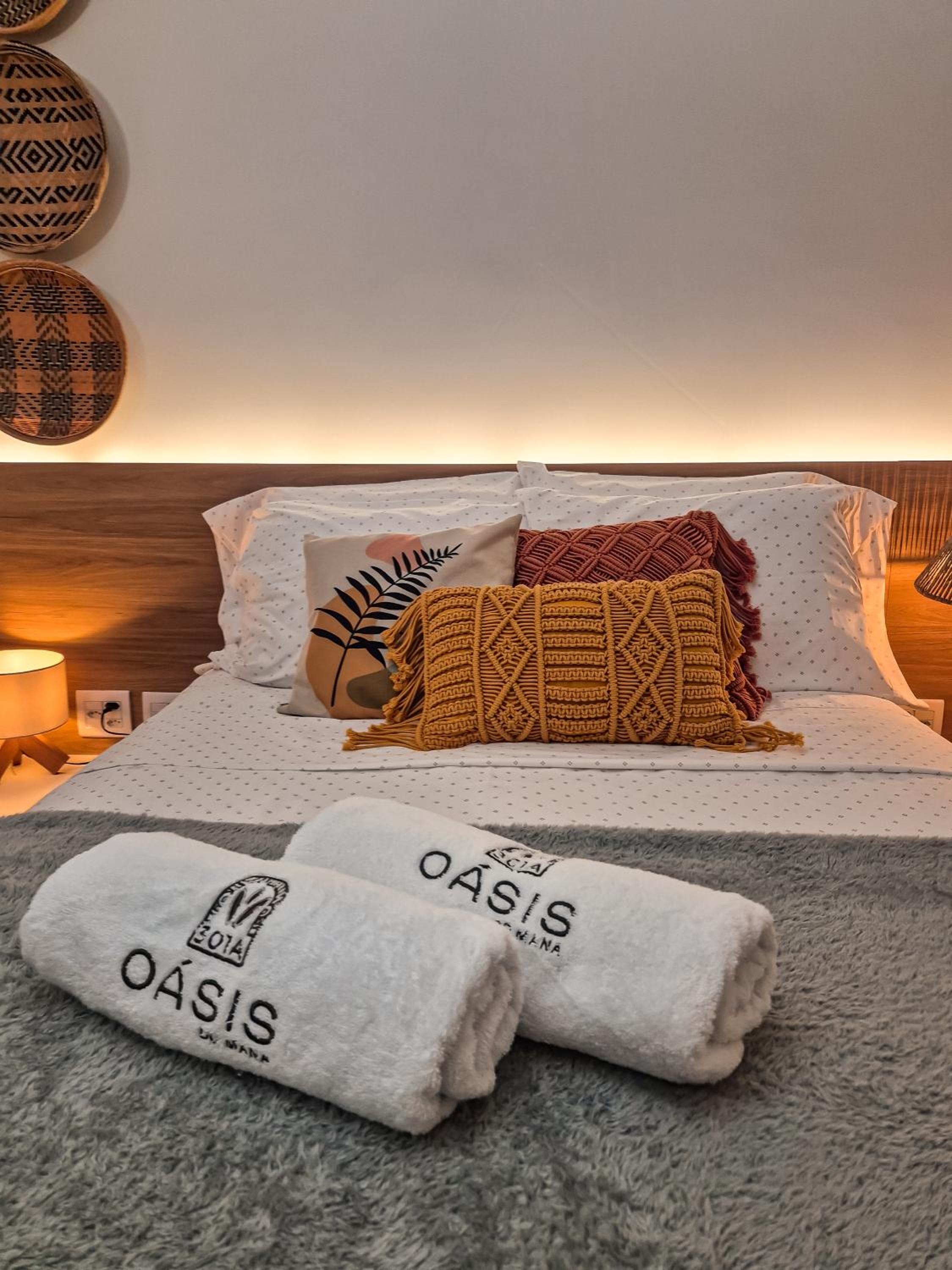 Flat Luxo Oasis do Mana 350m da praia, Polo Aquático-2Qts, 2Gar