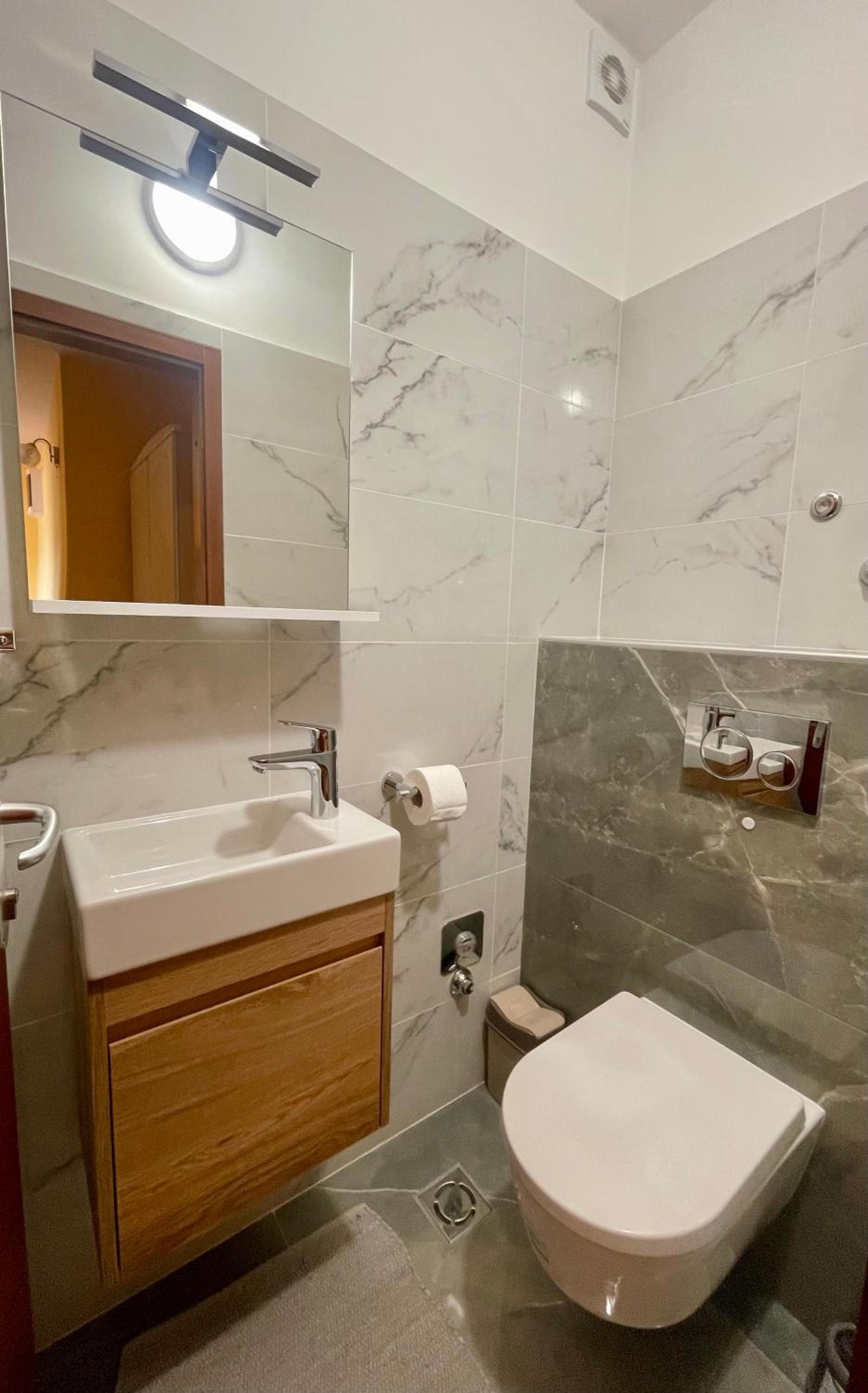 Ana Guest House