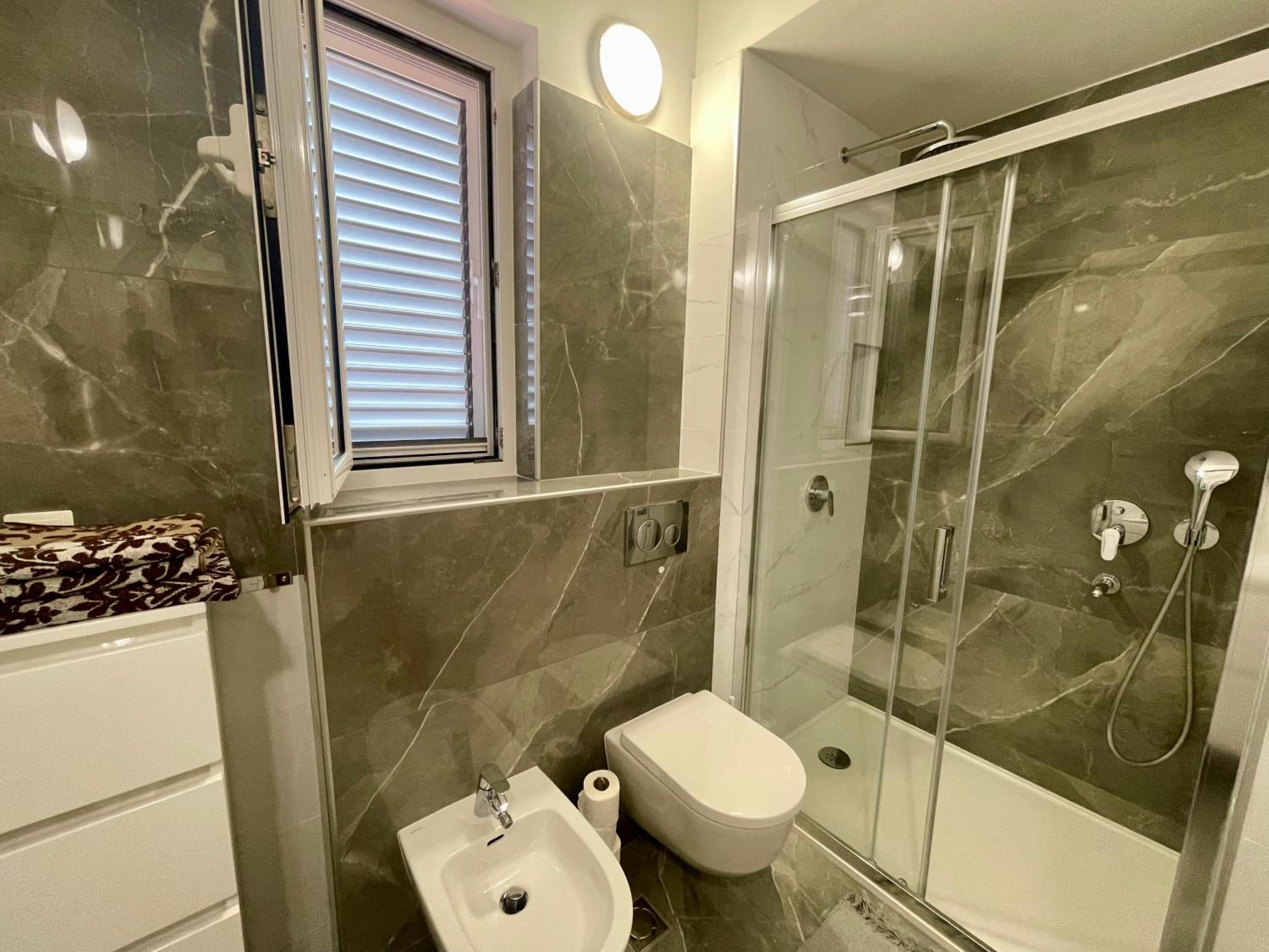 Ana Guest House