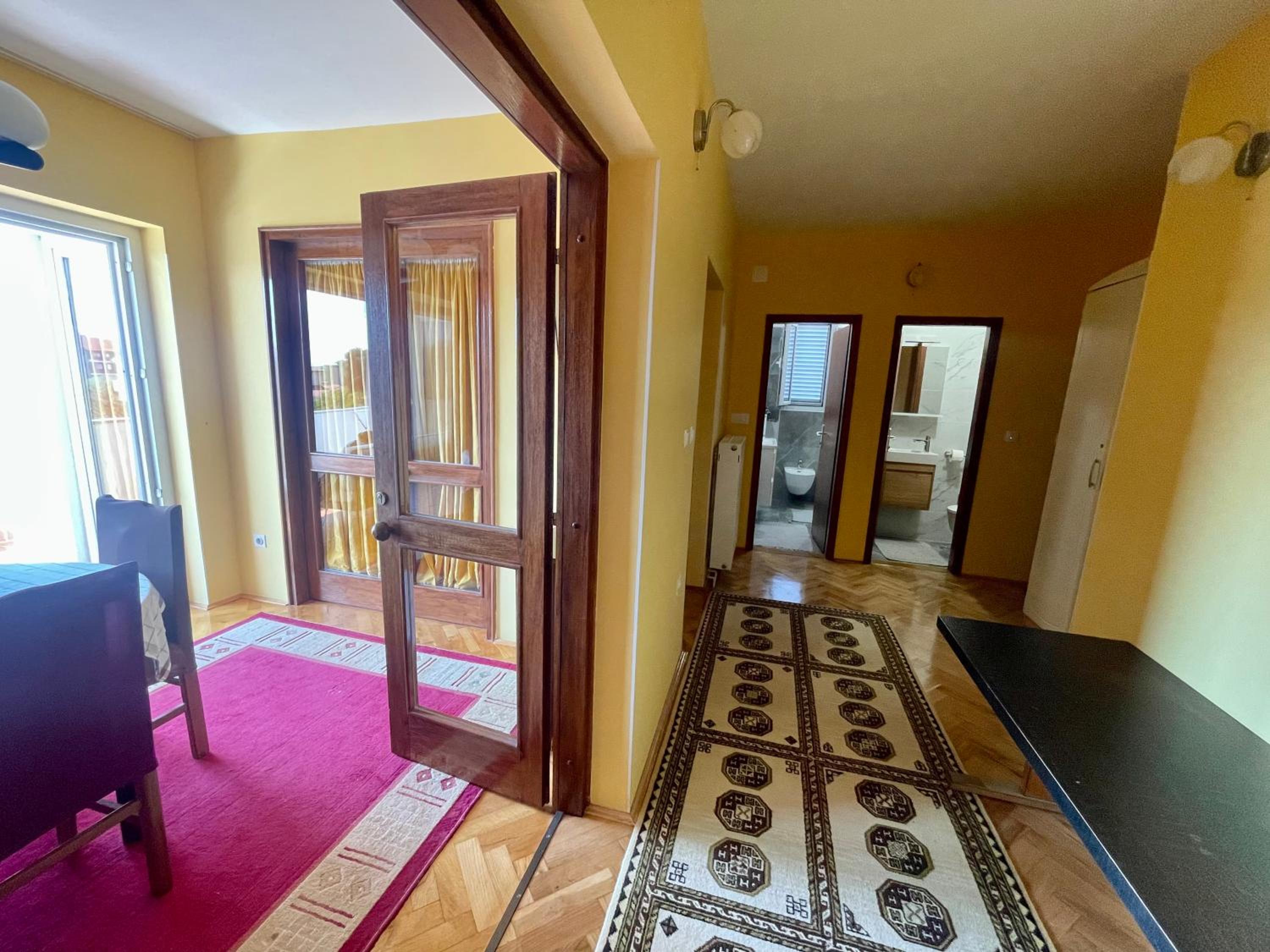 Ana Guest House