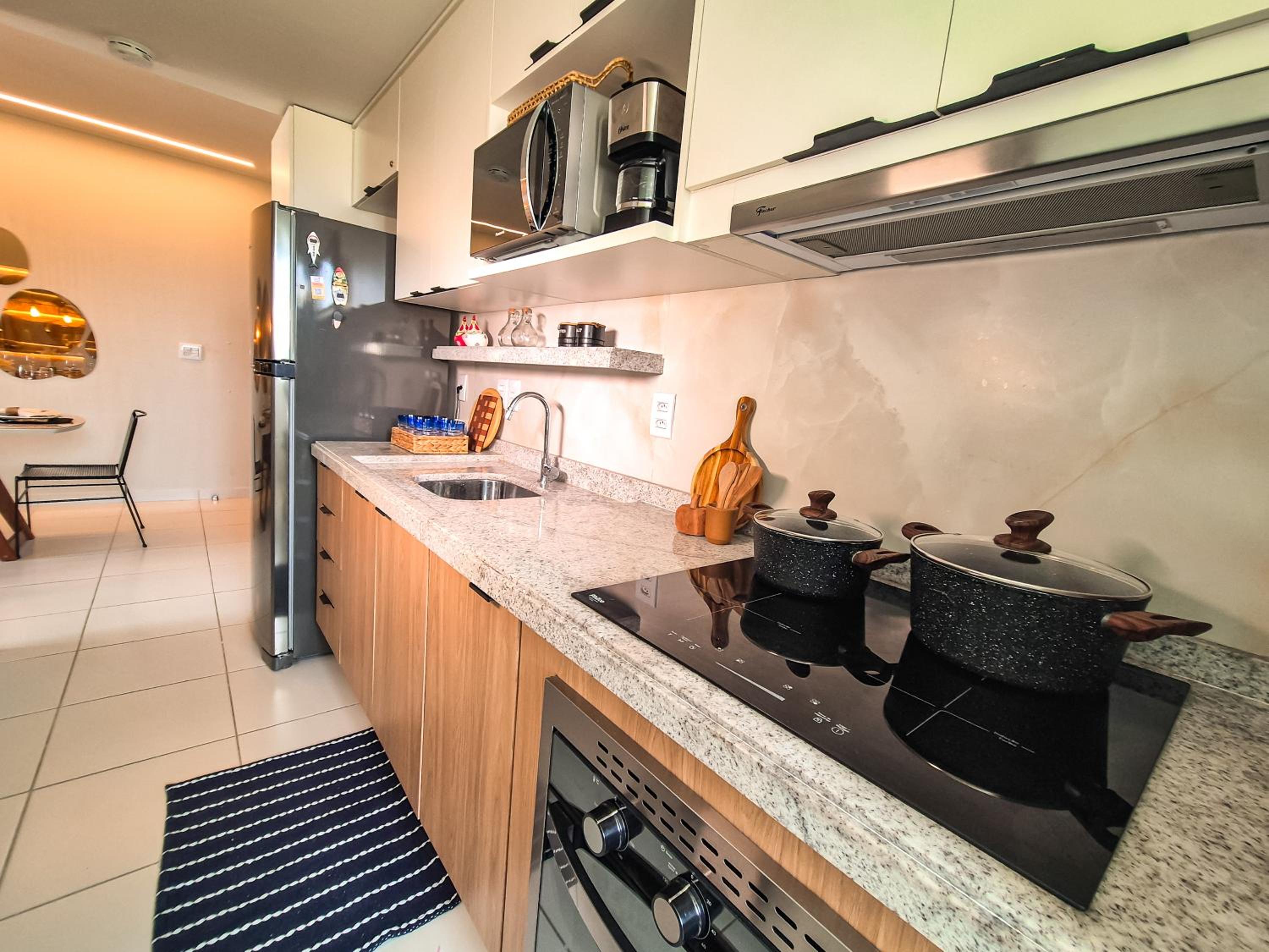 Flat Luxo Oasis do Mana 350m da praia, Polo Aquático-2Qts, 2Gar