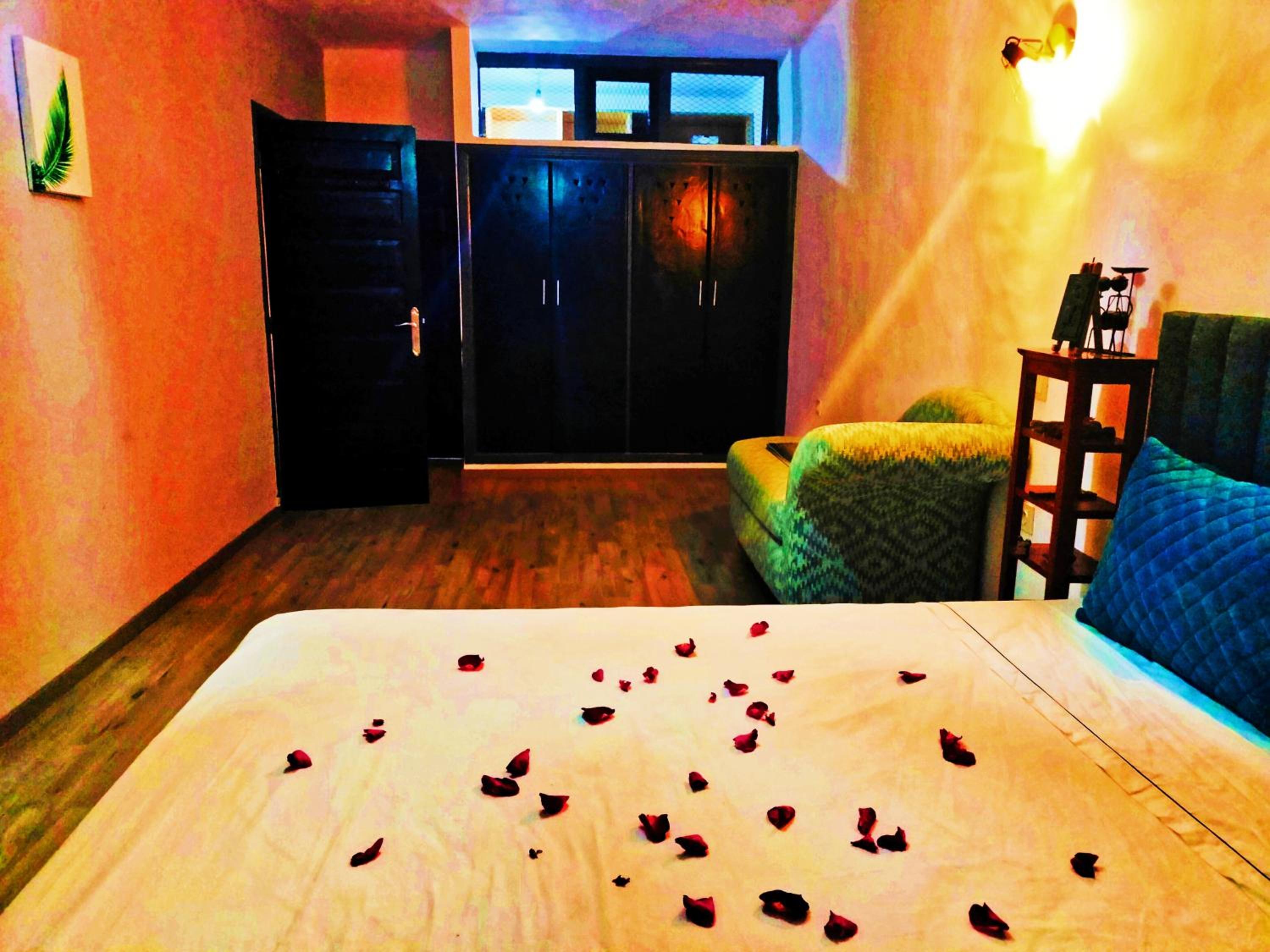 hotel room