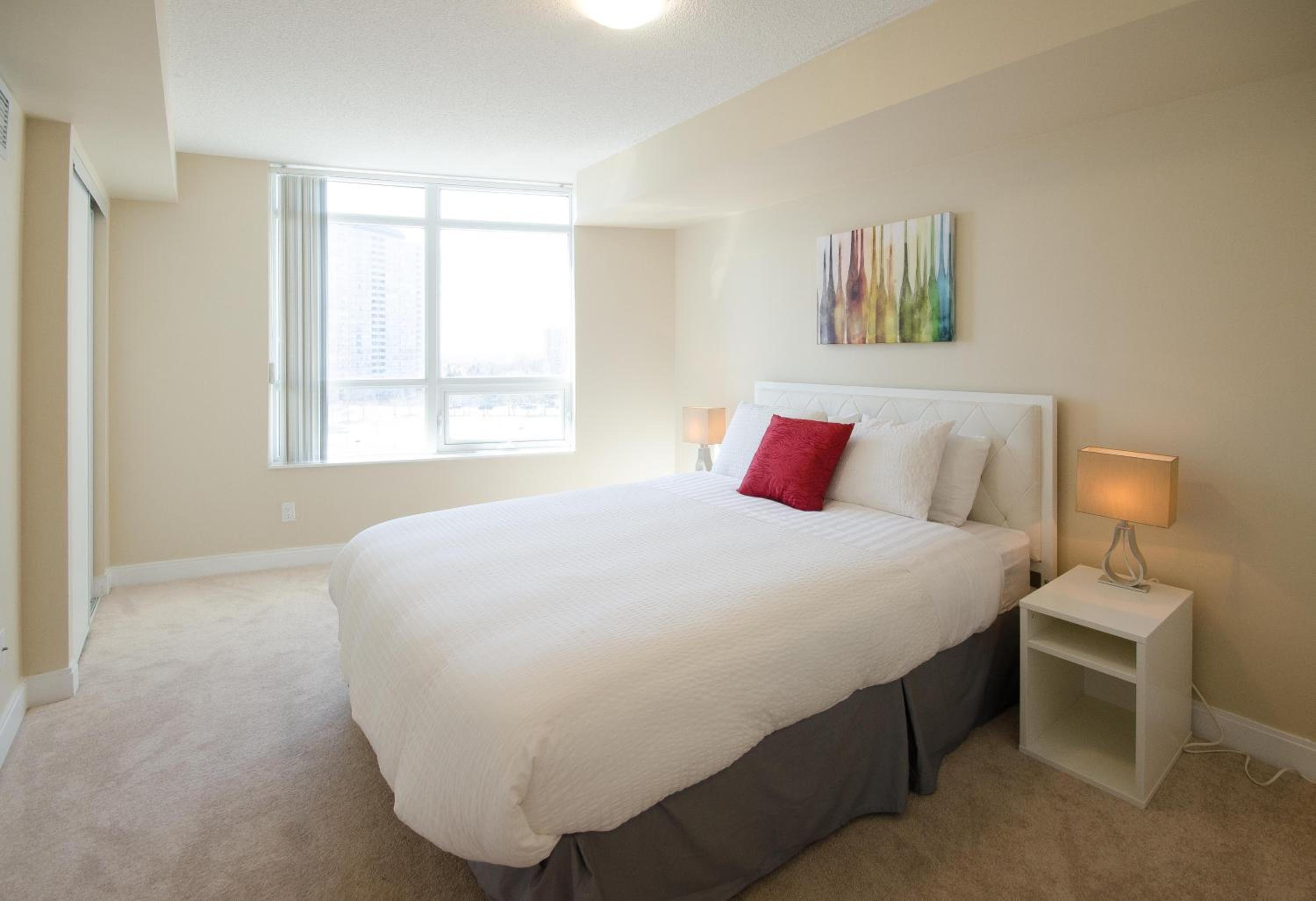 Royal Stays Furnished Apartments - Square One