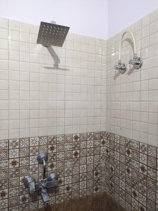 Modern BnB Fully Equipped Luxury view 3