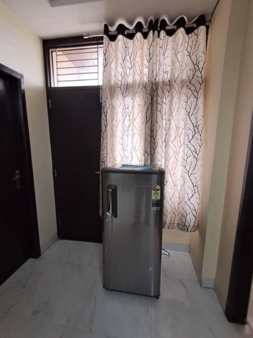 Modern BnB Fully Equipped Luxury view 5