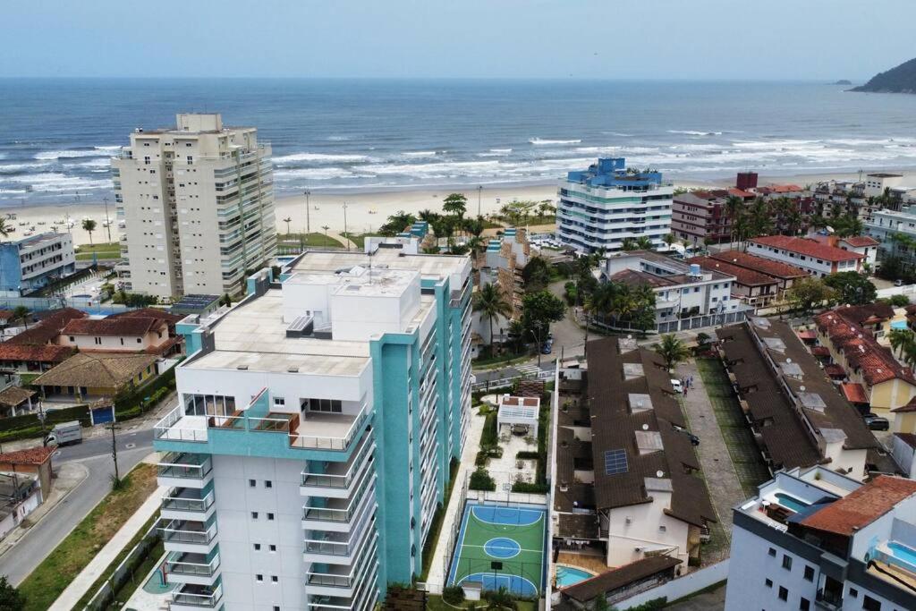 BG - Apartamento alto padrão à beira-mar em Bertioga