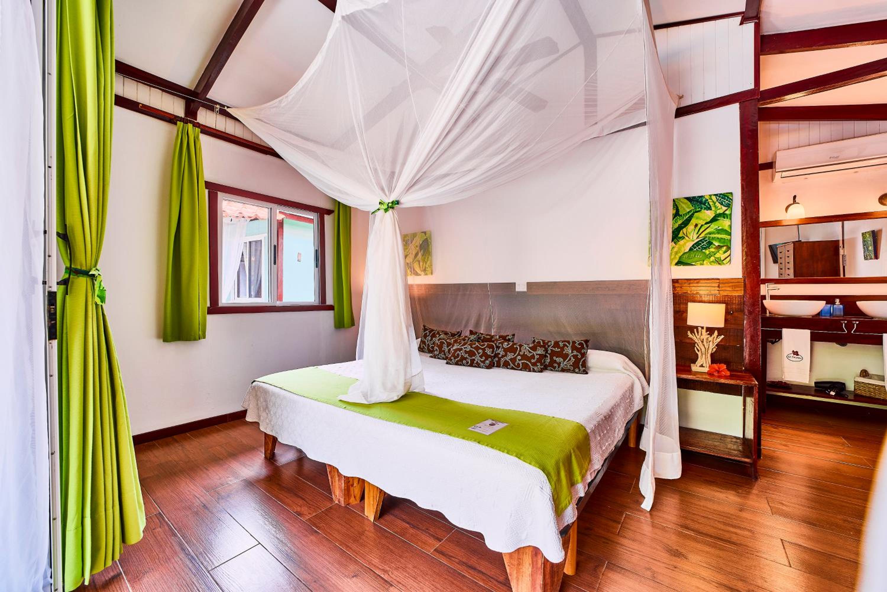 Hotel El Encanto