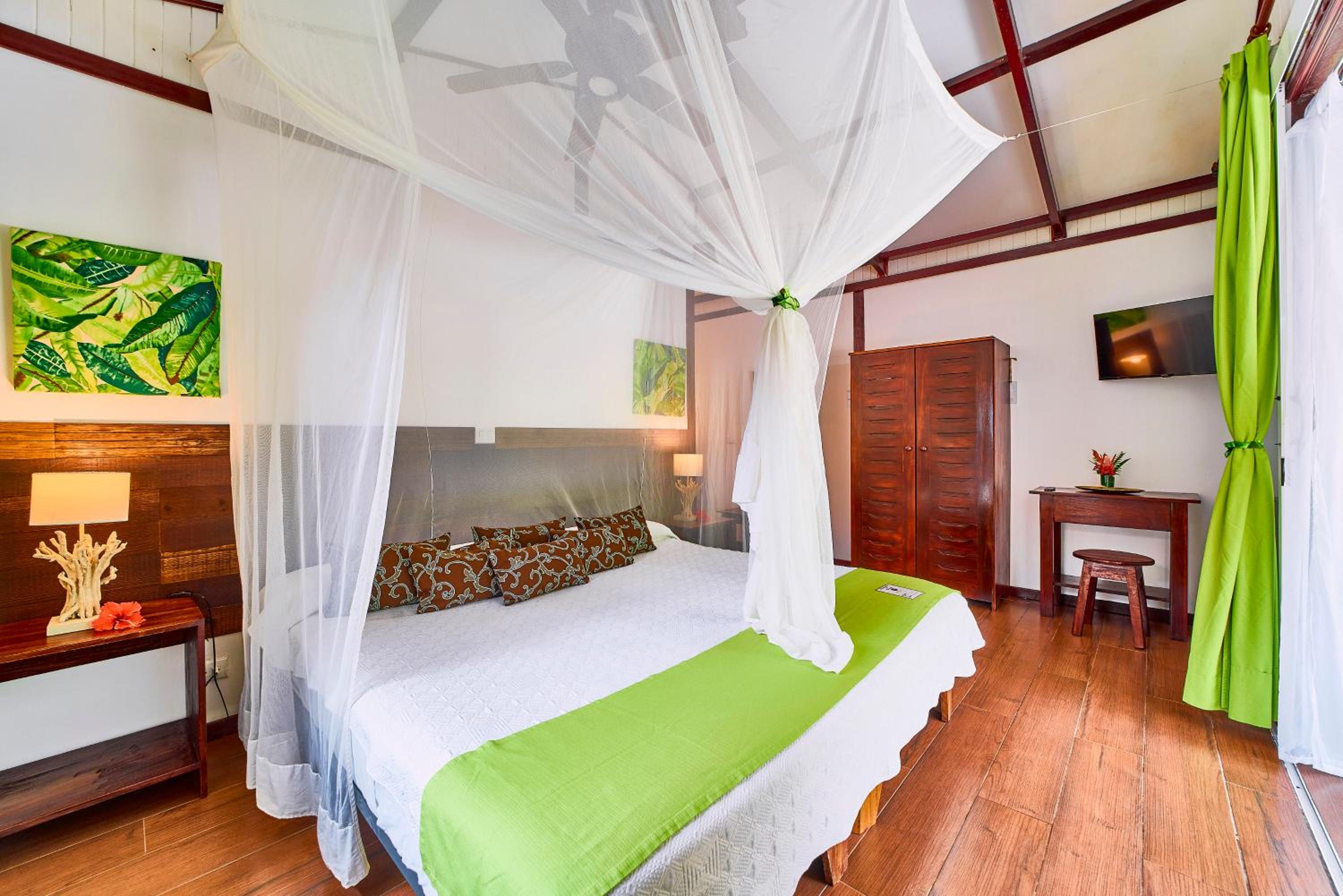 Hotel El Encanto
