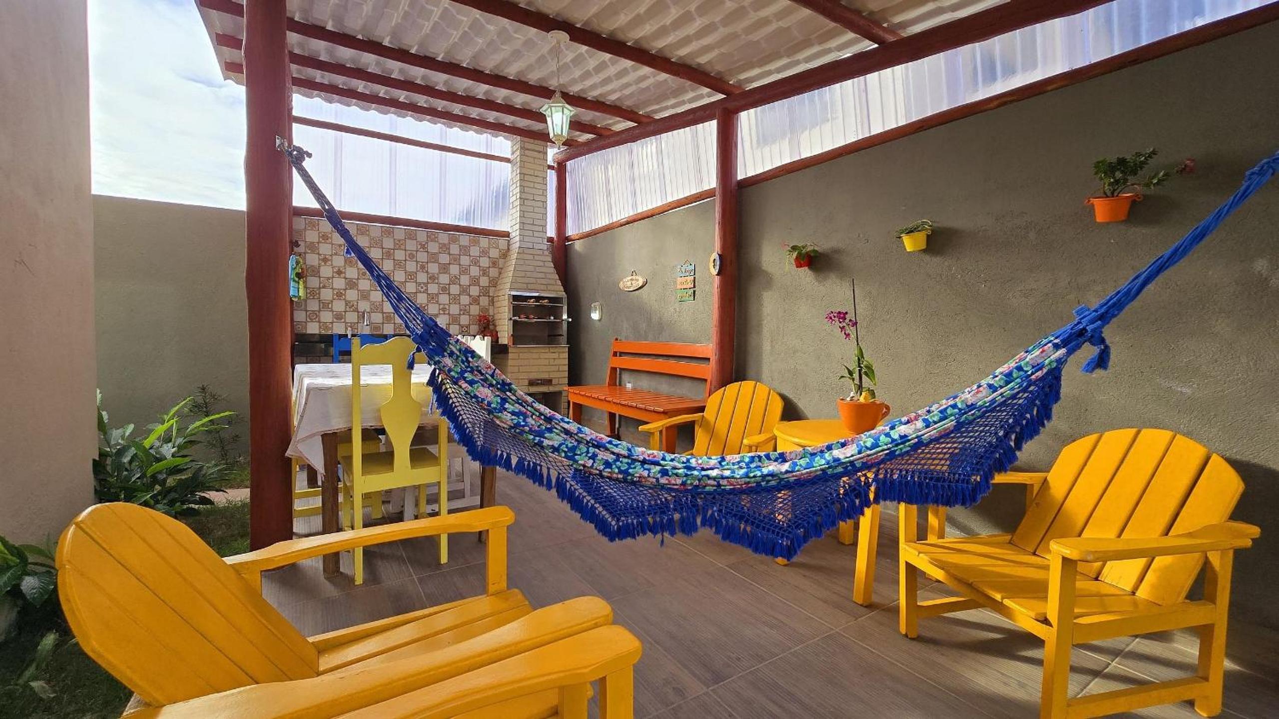 Duplex com Piscina e 3 Quartos no Alto do Mundaí