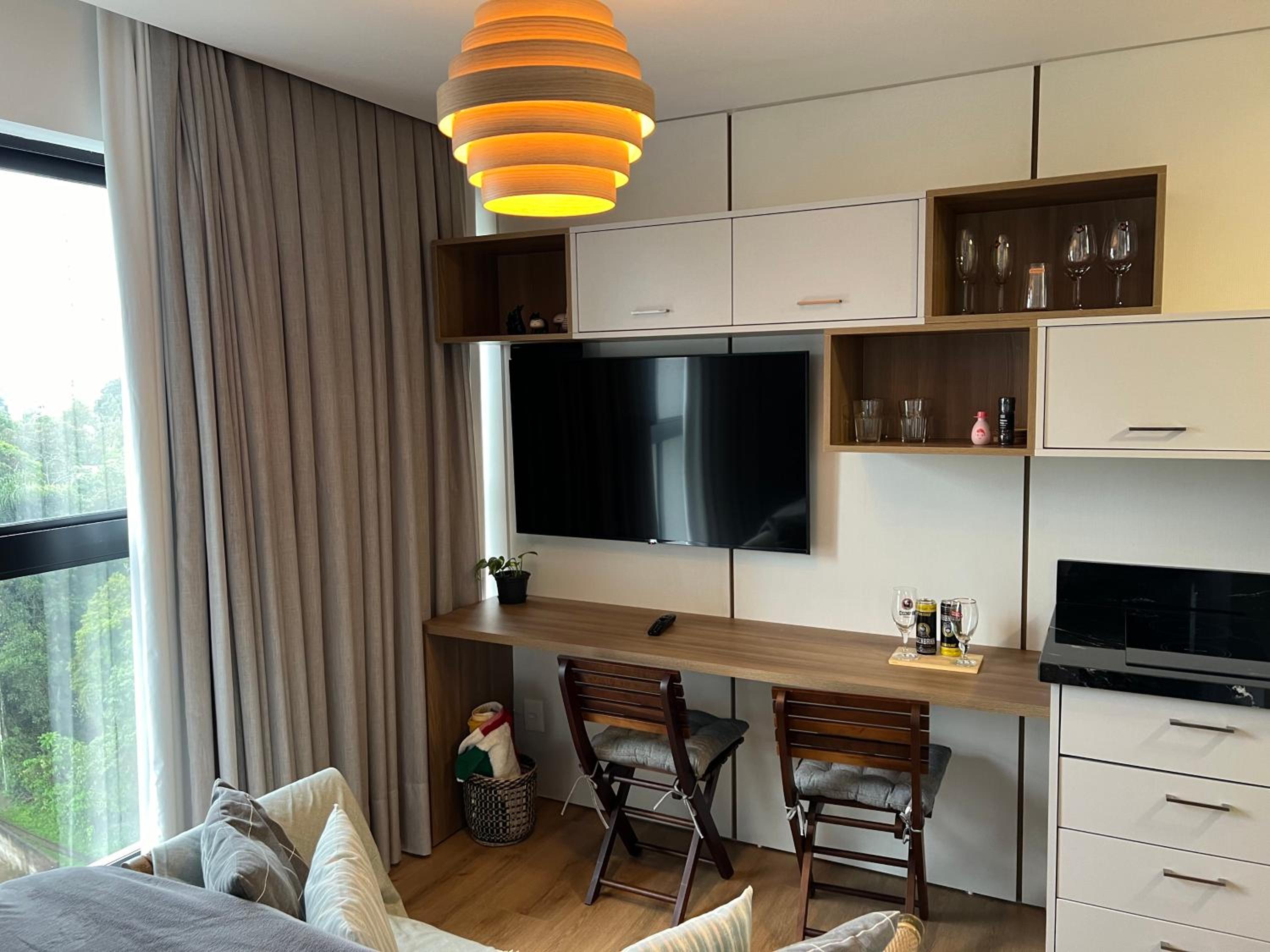 LOFT confortável, próximo a Universidade FURB e Parque da Oktoberfest - Apartamento novo em prédio novo