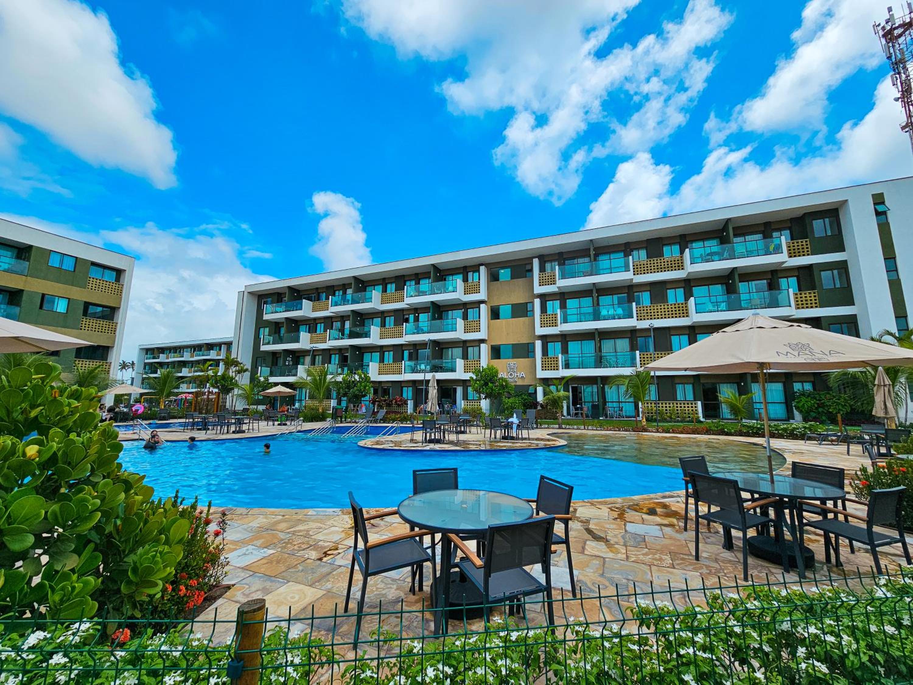 Flat Luxo Oasis do Mana 350m da praia, Polo Aquático-2Qts, 2Gar