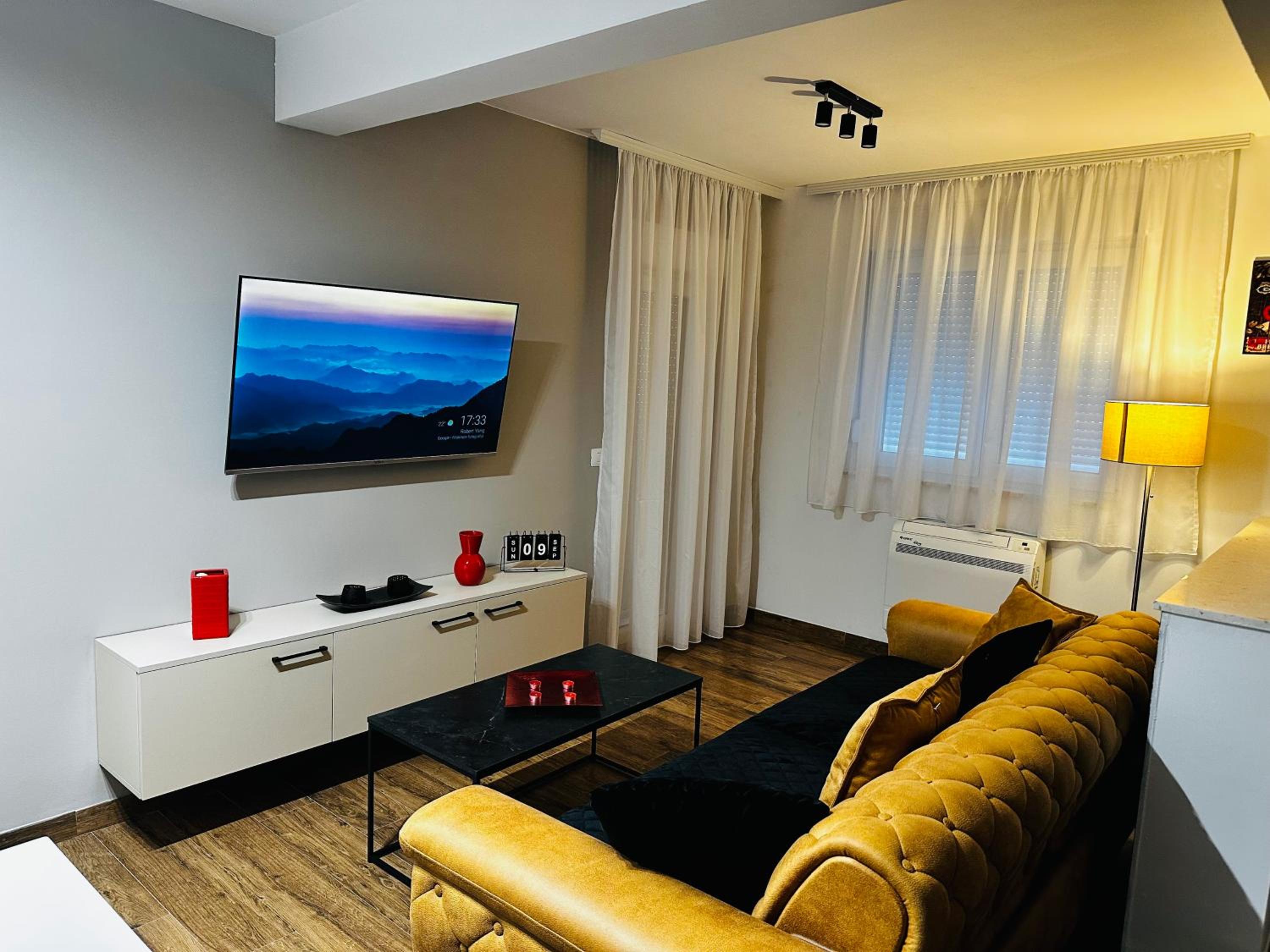 Quattro Apartment