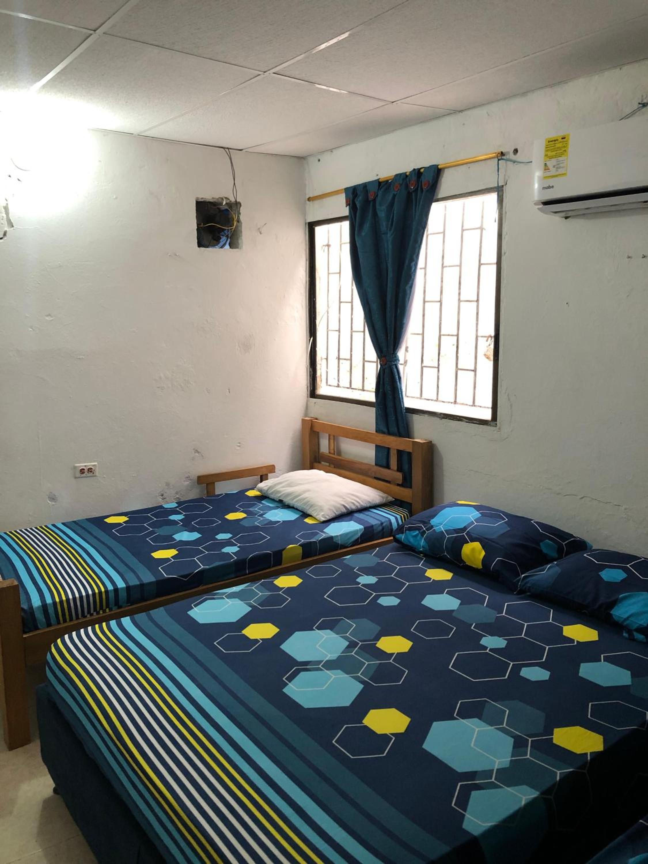 Hostal SANTORINI II
