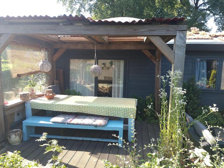 Voorthuizen chalet nabij de bossen