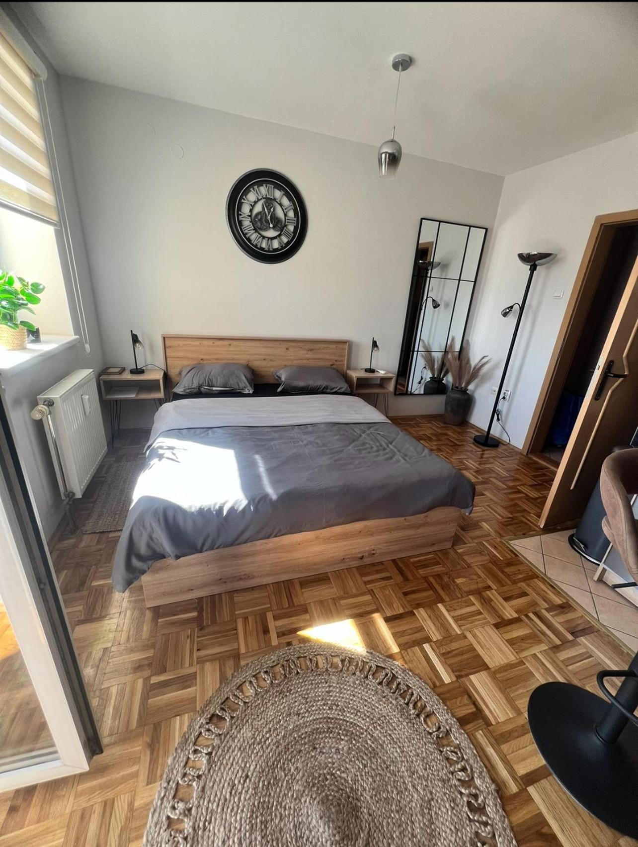 Apartman D