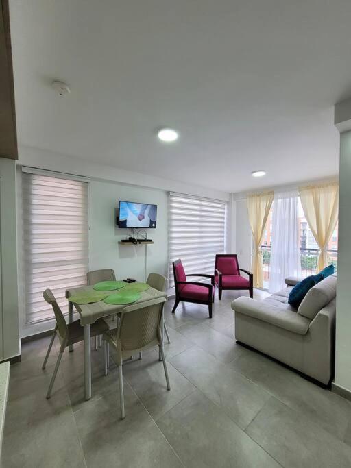 Cali Valle Del Lili Piso 6 Apartamento Hermoso y Tranquilo