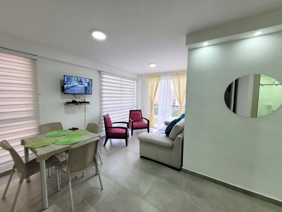 Cali Valle Del Lili Piso 6 Apartamento Hermoso y Tranquilo