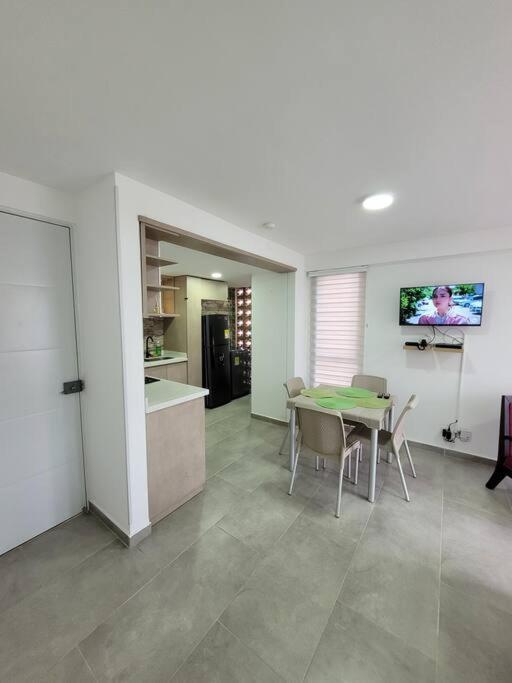 Cali Valle Del Lili Piso 6 Apartamento Hermoso y Tranquilo