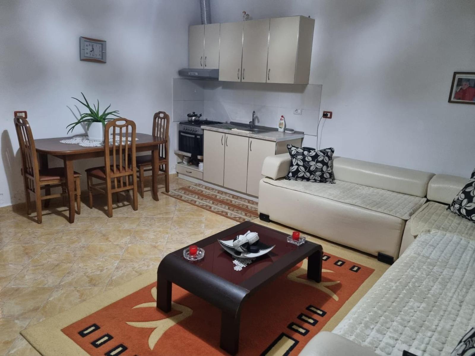 Apartament me qera ditore Shëngjin
