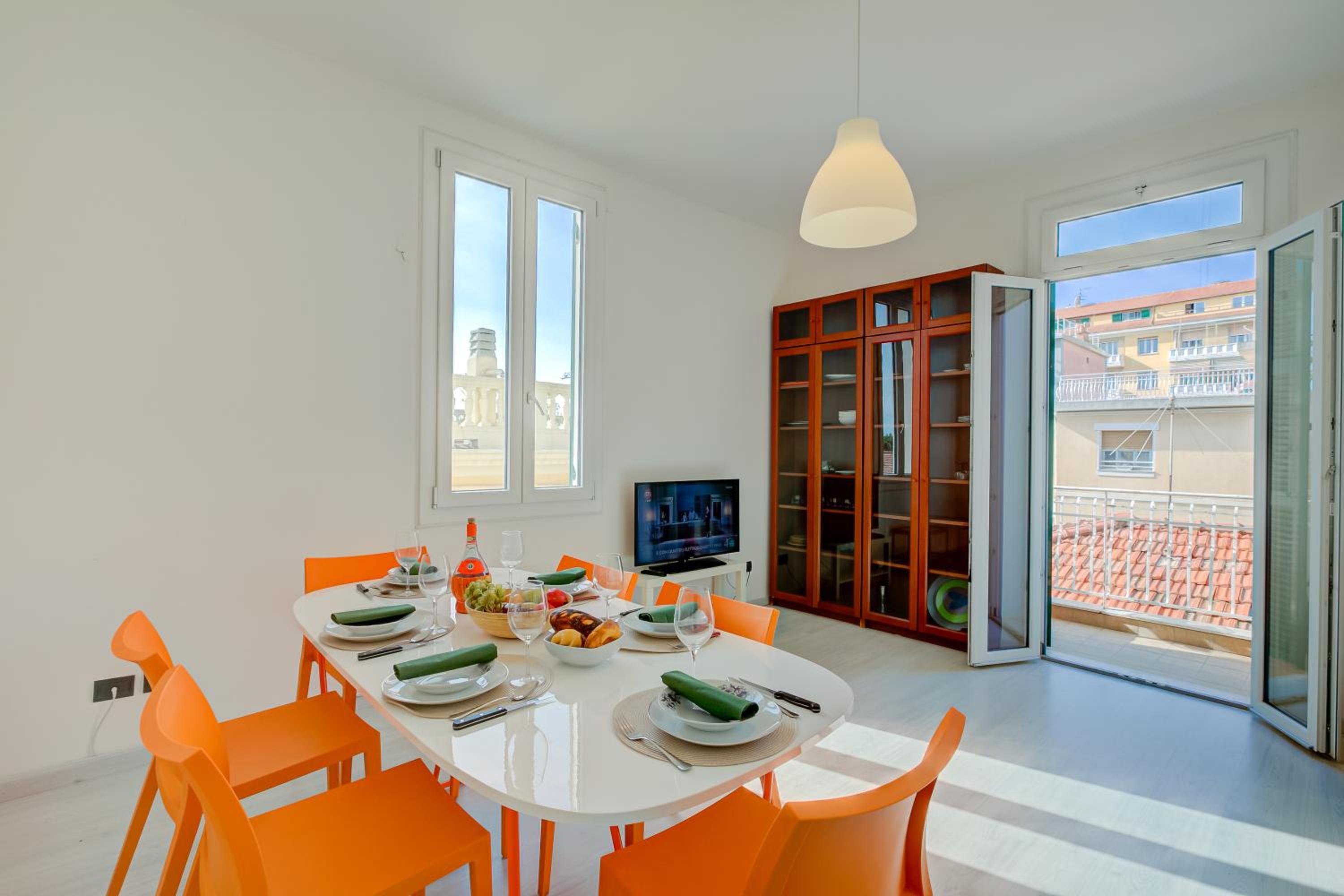 Serendipity Spiaggia E Porto Sole - Happy Rentals view 5