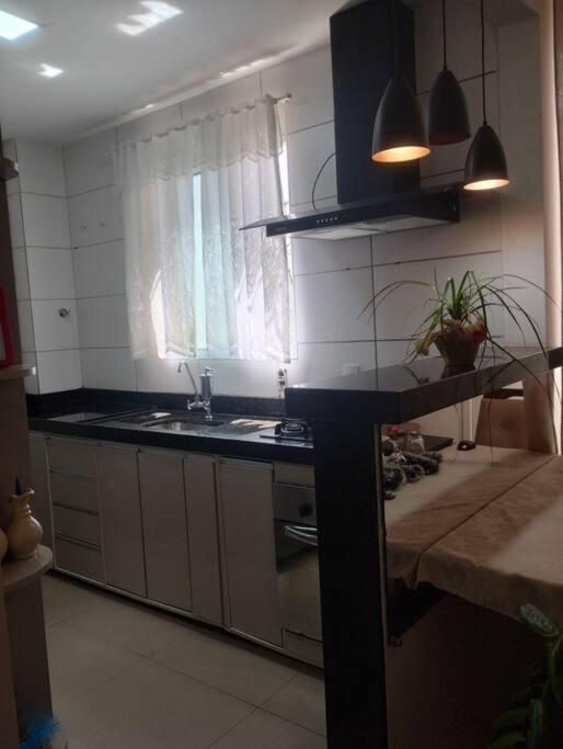 Apartamento condomineo portaria 24 hrs com lazer