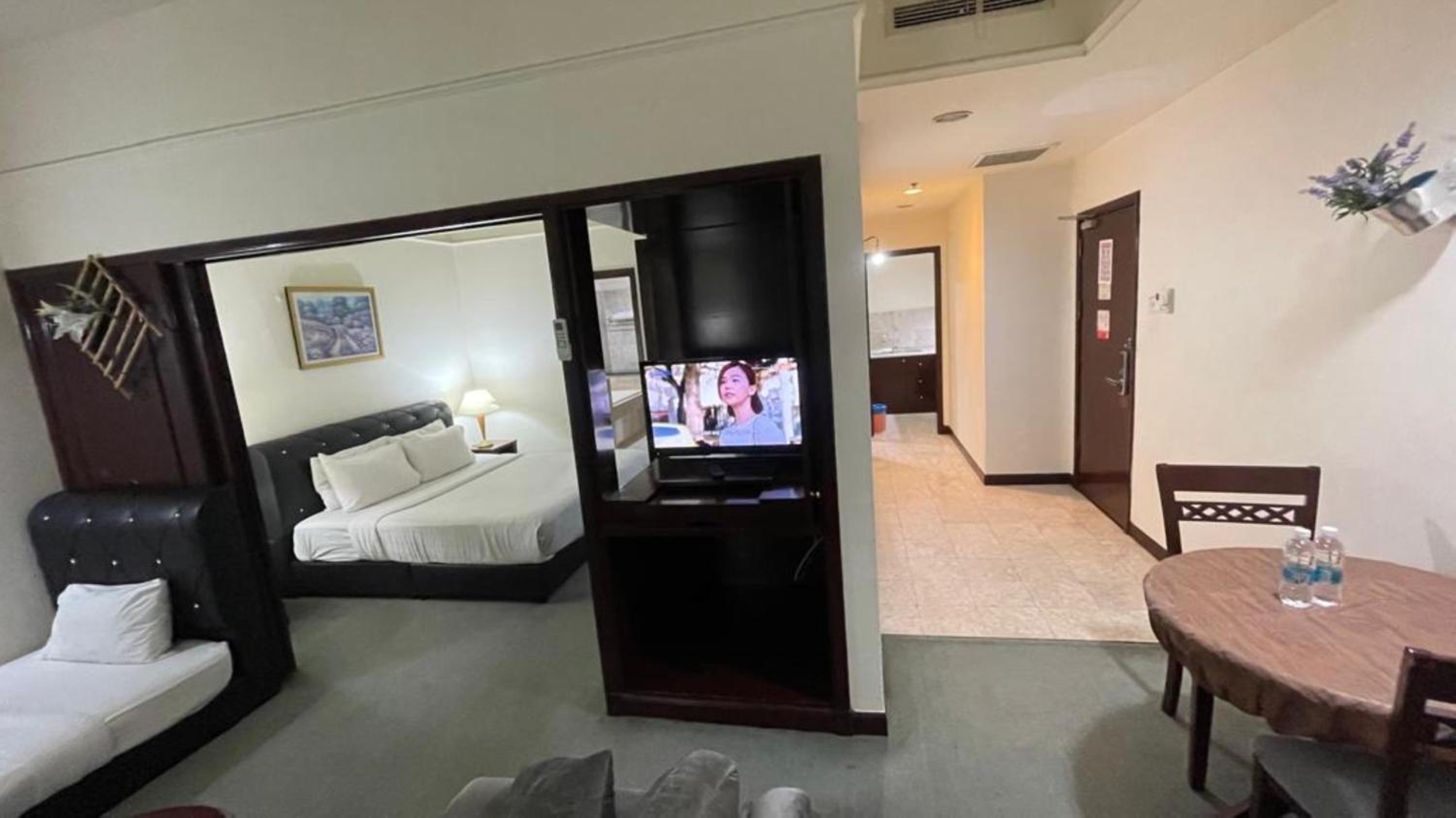 Hundred Hundred Suites At Berjaya Times Square Malaysia photo 5